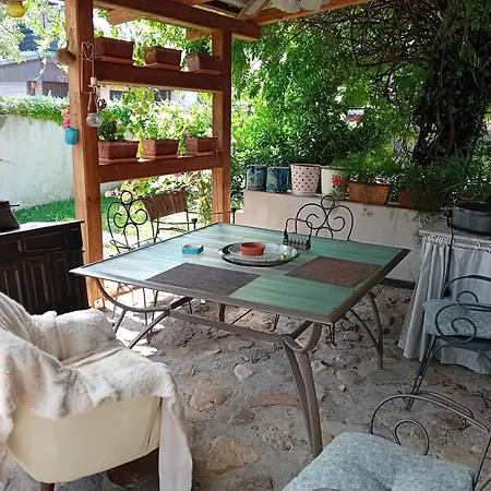 Rose 40m2 And Terrace In Greeny Area