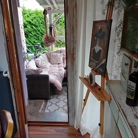 Rose 40m2 And Terrace In Greeny Area Проживание в семье *