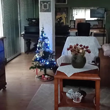 Rose 40m2 And Terrace In Greeny Area Privatunterkunft *